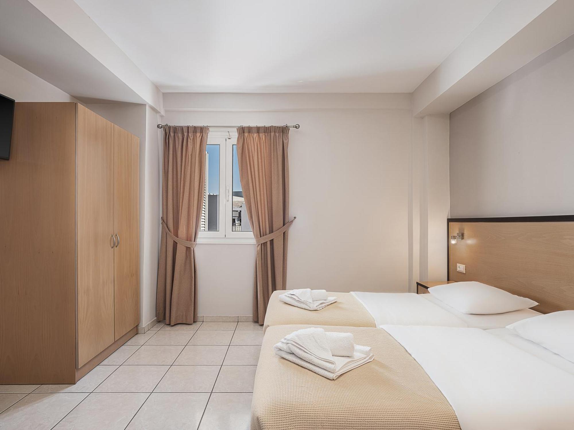 Theofilos City Hotel Chania  Екстер'єр фото