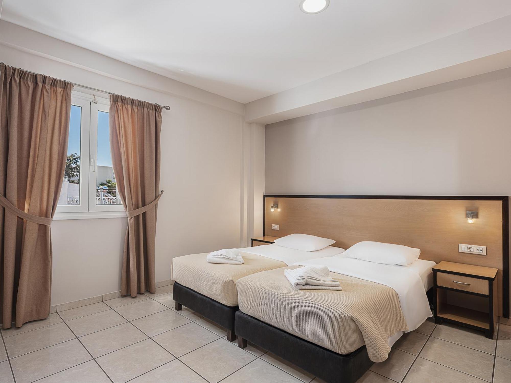 Theofilos City Hotel Chania  Екстер'єр фото