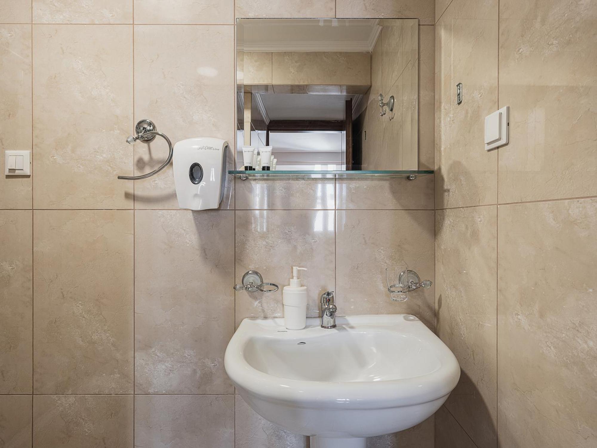 Theofilos City Hotel Chania  Екстер'єр фото