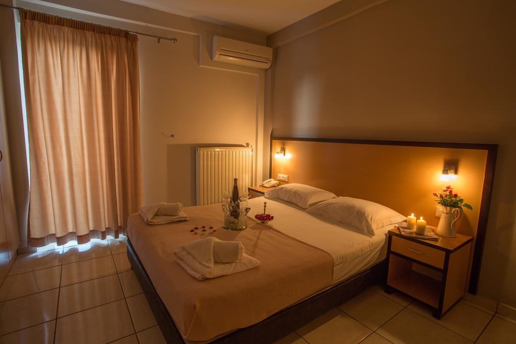 Theofilos City Hotel Chania  Екстер'єр фото